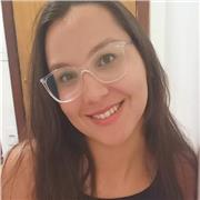 Professora de biologia com experiência em laboratório